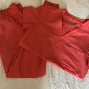 Figs set coral (I think)